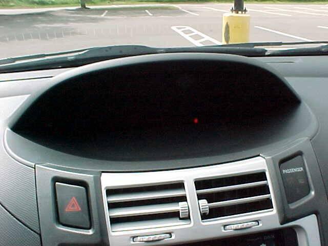 Photo of 2007 Red Toyota Yaris