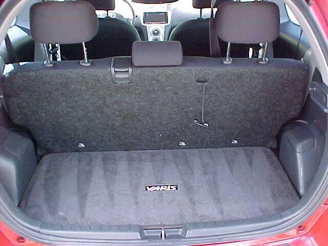 Photo of 2007 Red Toyota Yaris