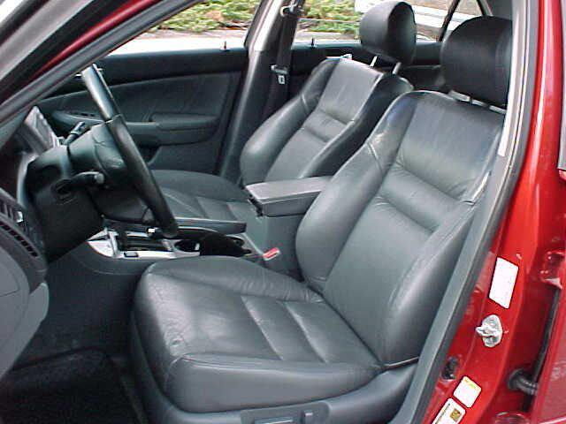 Photo of 2007 Burgundy Honda Accord