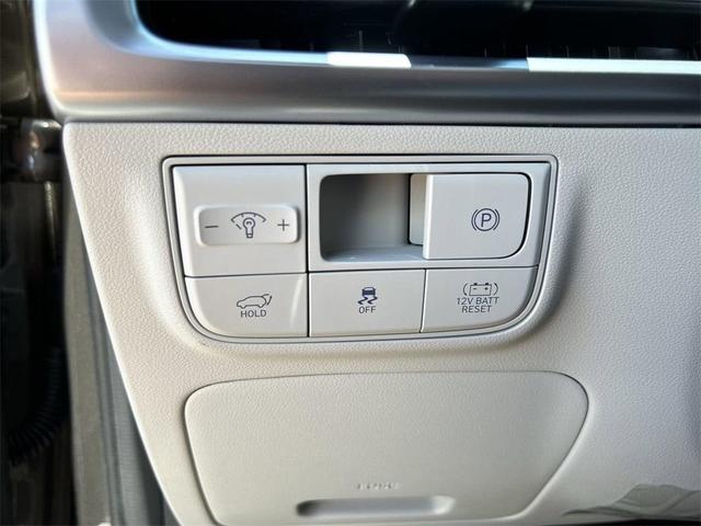 Photo of 2025 Cashmere Hyundai TUCSON Hybrid