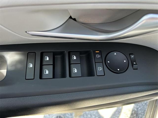 Photo of 2025 Cashmere Hyundai TUCSON Hybrid