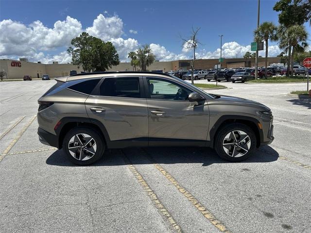 Photo of 2025 Cashmere Hyundai TUCSON Hybrid