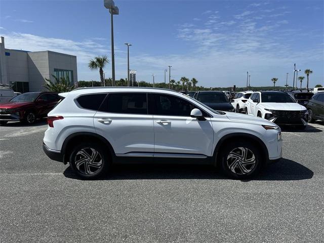 Photo of 2022 Quartz White Hyundai SANTA FE