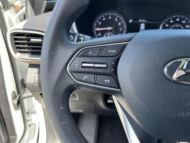 Photo of 2022 Quartz White Hyundai SANTA FE