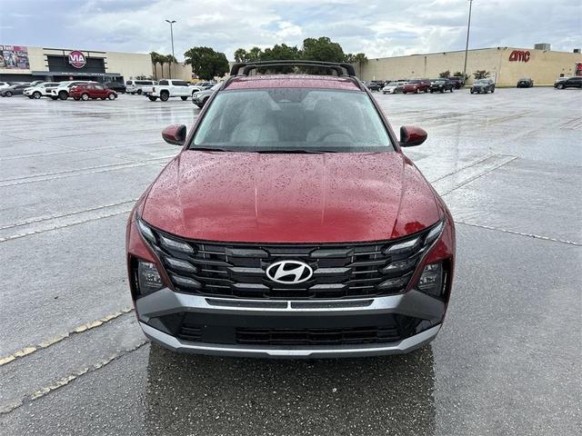 Photo of 2025 White Pearl Hyundai TUCSON