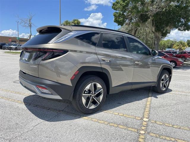 Photo of 2025 Cashmere Hyundai TUCSON Hybrid