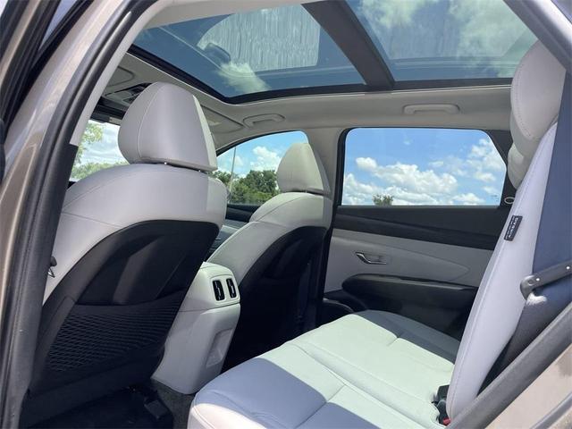 Photo of 2025 Cashmere Hyundai TUCSON Hybrid