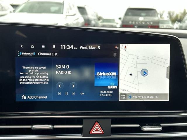 Photo of 2025 Red Hyundai ELANTRA