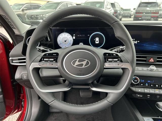 Photo of 2025 Red Hyundai ELANTRA