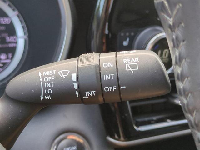 Photo of 2022 Magnetic Gray Metallic Toyota Highlander