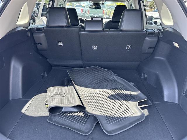 Photo of 2023 Silver Toyota RAV4 Hybrid