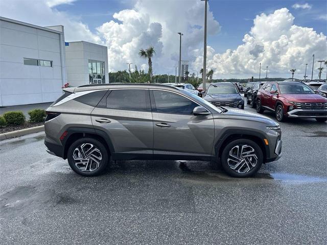 Photo of 2025 Cashmere Hyundai TUCSON Hybrid