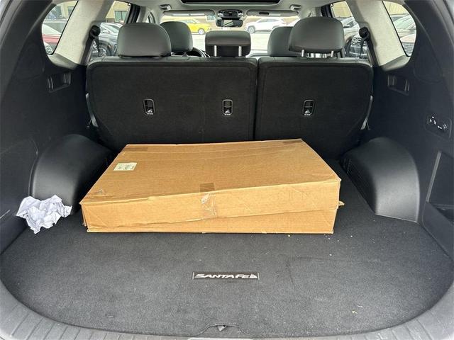 Photo of 2021 Shimmering Silver Pearl Hyundai SANTA FE
