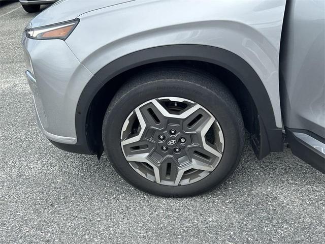 Photo of 2021 Shimmering Silver Pearl Hyundai SANTA FE