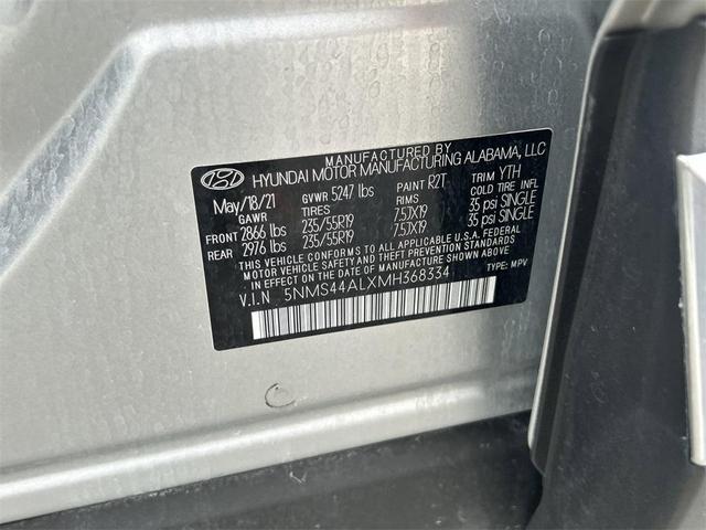 Photo of 2021 Shimmering Silver Pearl Hyundai SANTA FE