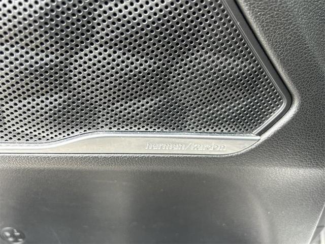 Photo of 2021 Shimmering Silver Pearl Hyundai SANTA FE