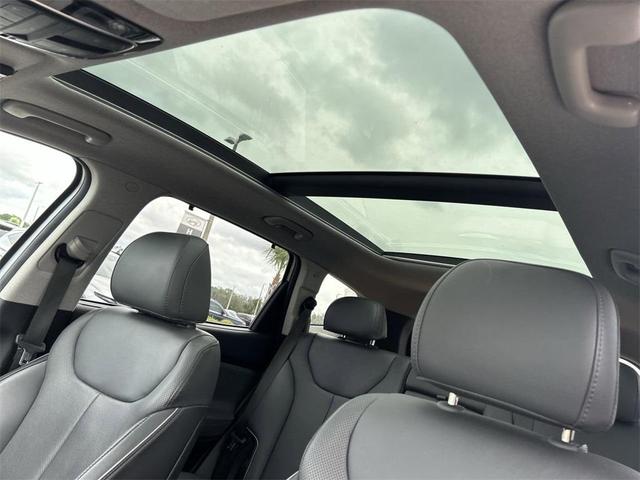 Photo of 2021 Shimmering Silver Pearl Hyundai SANTA FE