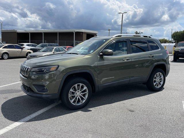 Photo of 2021 Olive Green Pearlcoat Jeep Cherokee