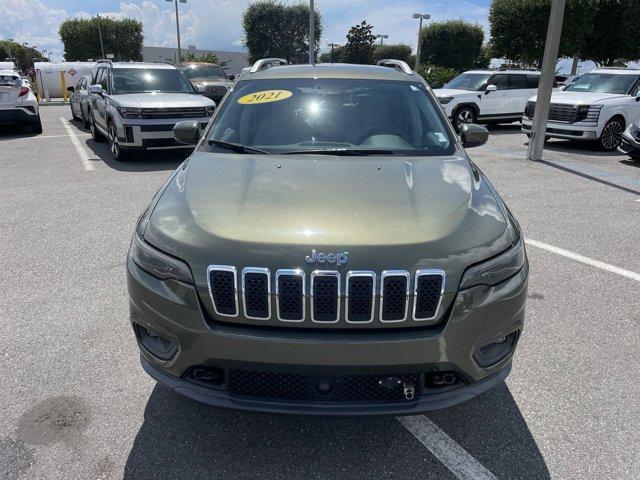 Photo of 2021 Olive Green Pearlcoat Jeep Cherokee