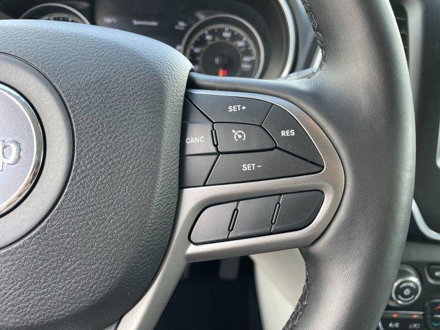 Photo of 2021 Olive Green Pearlcoat Jeep Cherokee