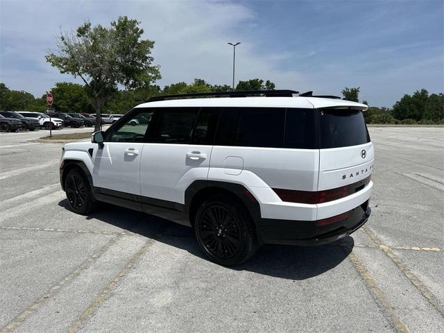 Photo of 2025 White Hyundai SANTA FE HEV