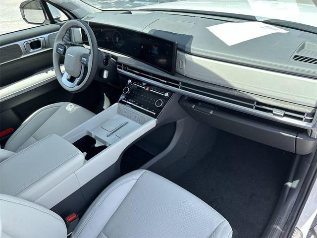 Photo of 2025 White Hyundai SANTA FE HEV