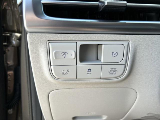 Photo of 2025 Cashmere Hyundai TUCSON Hybrid