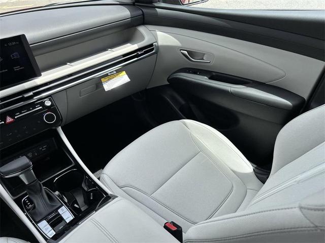 Photo of 2025 Red Hyundai TUCSON