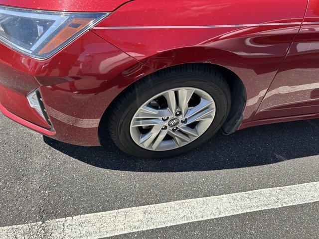 Photo of 2020 Scarlet Red Pearl Hyundai ELANTRA
