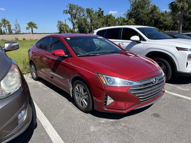 Photo of 2020 Scarlet Red Pearl Hyundai ELANTRA