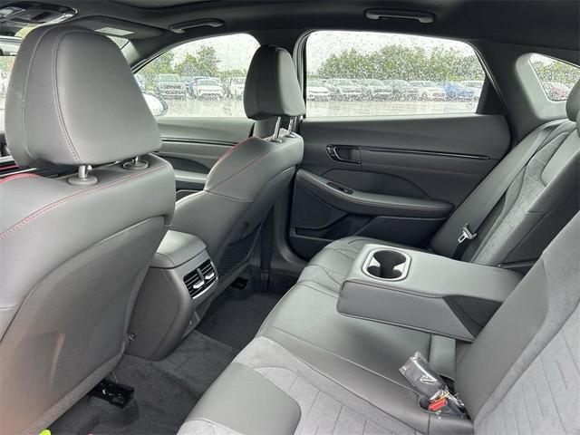 Photo of 2025 White Hyundai SONATA