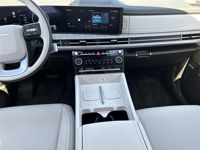 Photo of 2025 Brass Hyundai SANTA FE HEV