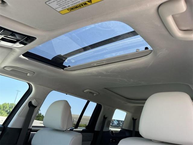 Photo of 2025 Brass Hyundai SANTA FE HEV