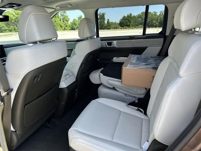 Photo of 2025 Brass Hyundai SANTA FE HEV