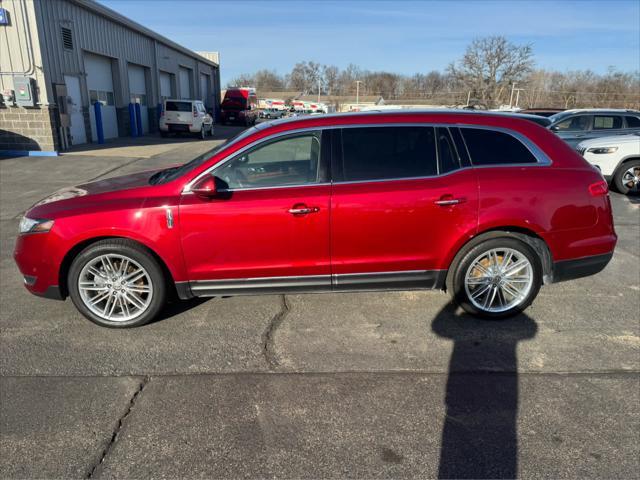 Photo of 2019 Ruby Red Metallic Tinted Clearcoat Lincoln MKT