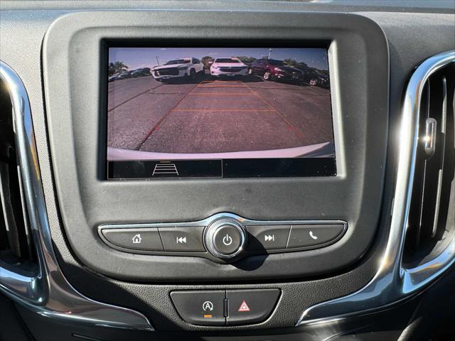 Photo of 2022 Summit White Chevrolet Equinox