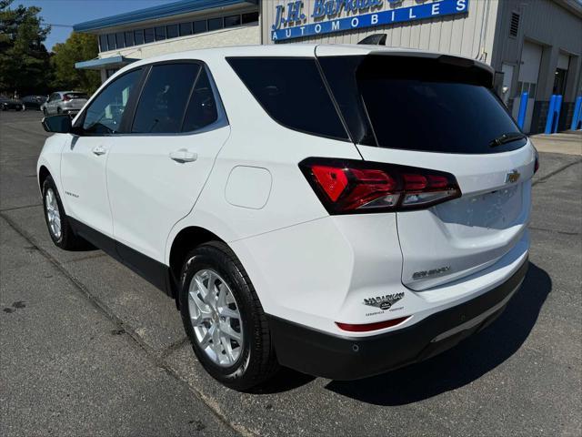 Photo of 2022 Summit White Chevrolet Equinox