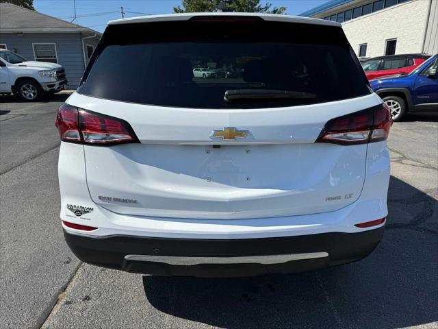 Photo of 2022 Summit White Chevrolet Equinox