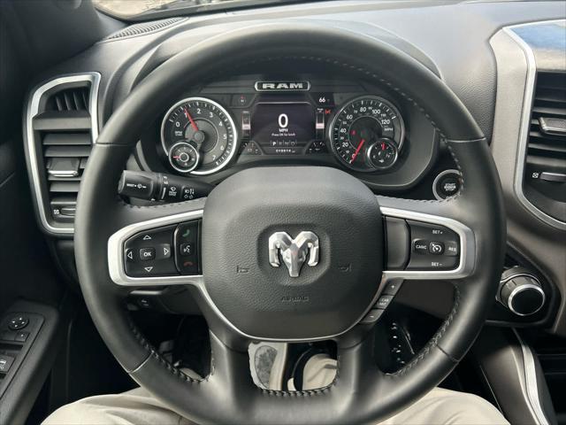 Photo of 2022 Diamond Black Crystal Pearlcoat RAM 1500