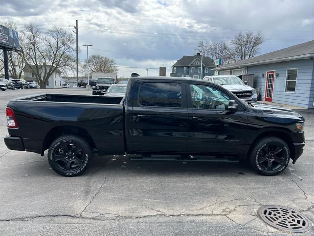 Photo of 2022 Diamond Black Crystal Pearlcoat RAM 1500