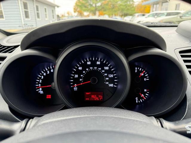 Photo of 2013 Moss Metallic Kia Soul