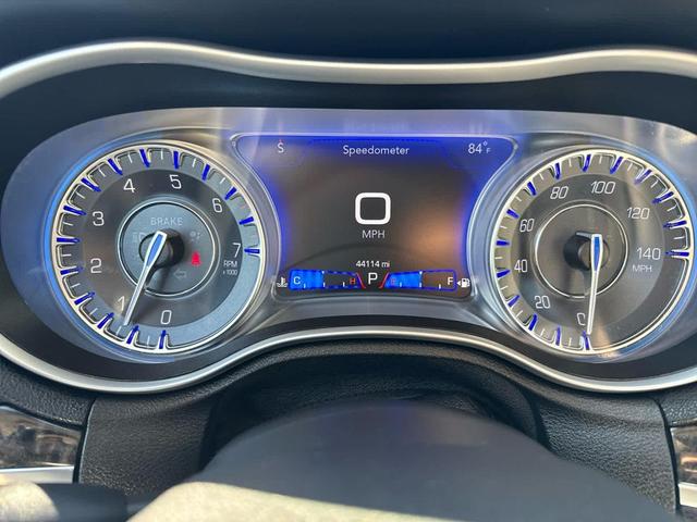 Photo of 2022 Gloss Black Chrysler 300