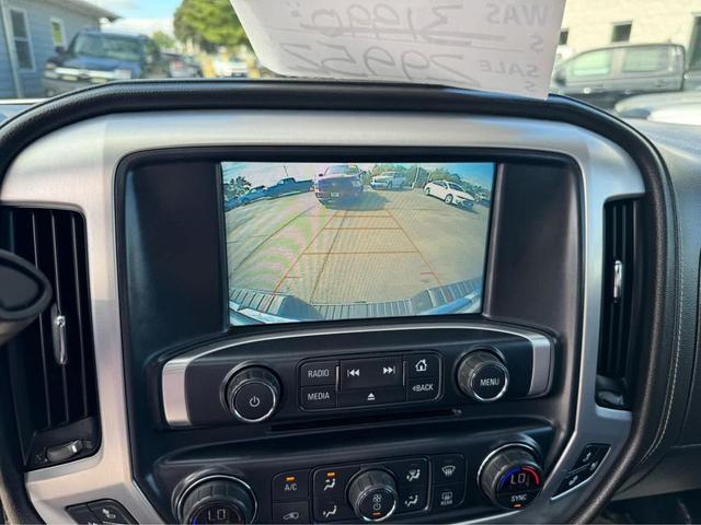 Photo of 2018 Summit White GMC Sierra 1500