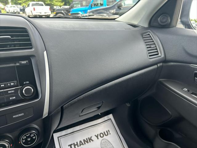 Photo of 2014 Mercury Gray Mitsubishi Outlander Sport