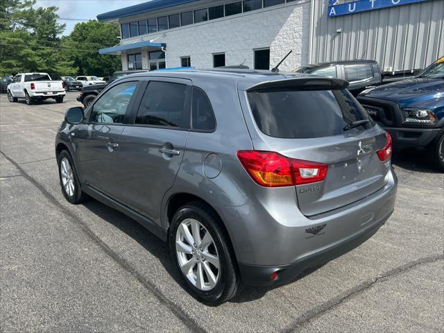 Photo of 2014 Mercury Gray Mitsubishi Outlander Sport