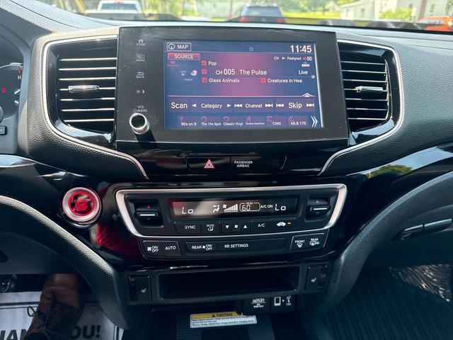 Photo of 2023 Sonic Gray Pearl Honda Ridgeline