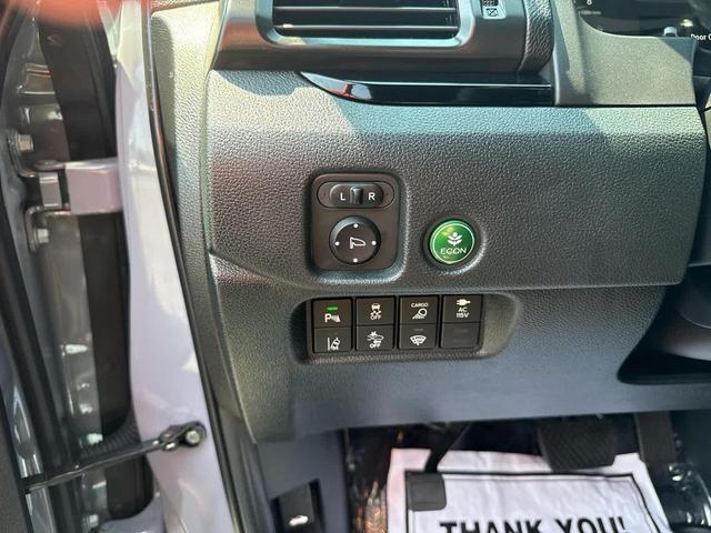 Photo of 2023 Sonic Gray Pearl Honda Ridgeline