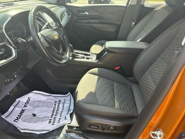 Photo of 2018 Orange Burst Metallic Chevrolet Equinox