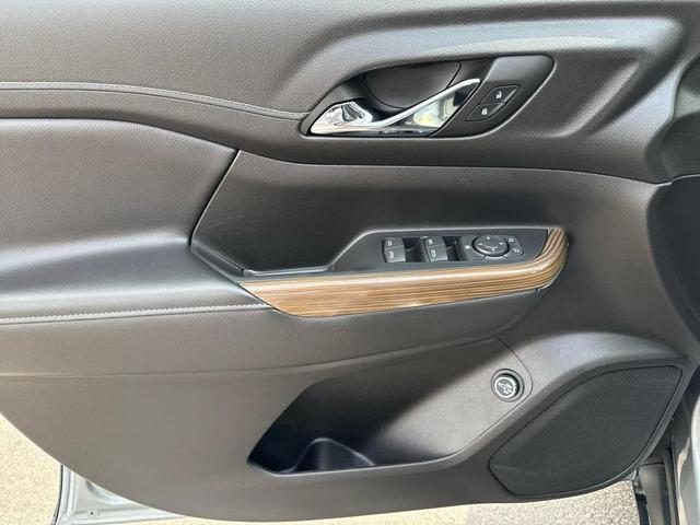 Photo of 2023 Sterling Metallic GMC Acadia