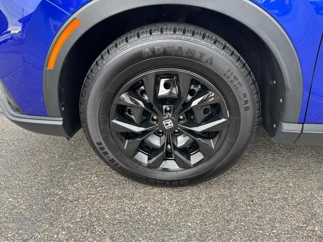 Photo of 2024 Still Night Pearl Honda CR-V